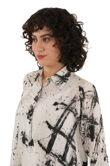 Buy_Khat_Black Silk Collared Abstract Print Dress 