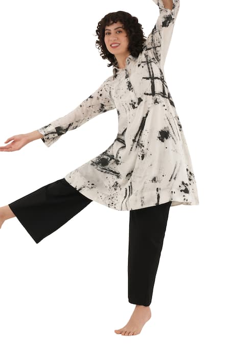 Shop_Khat_Black Silk Collared, Yes Abstract Print Kurta And Pant Set _Online_at_Aza_Fashions