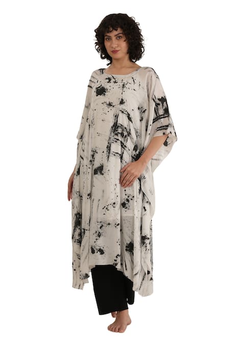 Buy_Khat_White Silk Scoop Neck Textured Print Kaftan Set _Online_at_Aza_Fashions