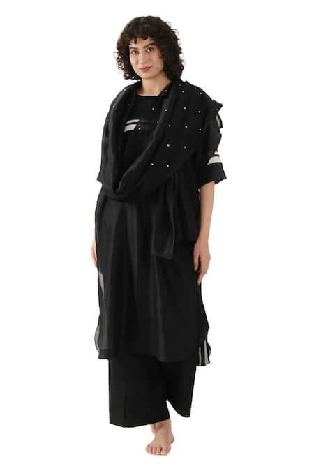Khat_Black Cotton, Tencel Round Neck Striped Kurta Set _Online_at_Aza_Fashions