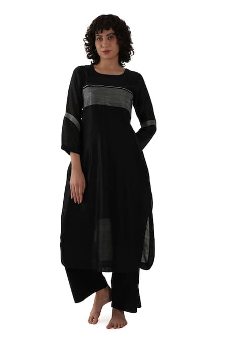 Khat Chanderi Silk Kurta & Pant Set 