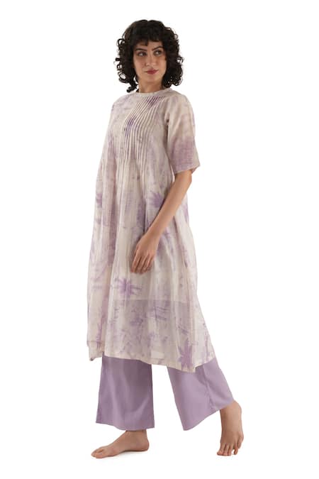 Buy_Khat_Purple Chanderi Silk Round Neck, Yes Marble Pattern Kurta Set _Online_at_Aza_Fashions