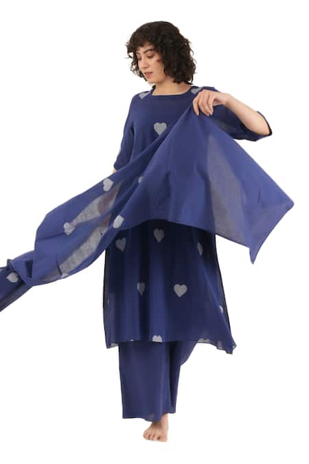 Khat_Blue Cotton Square Neck Handwoven Heart Pattern Kurta Set _at_Aza_Fashions