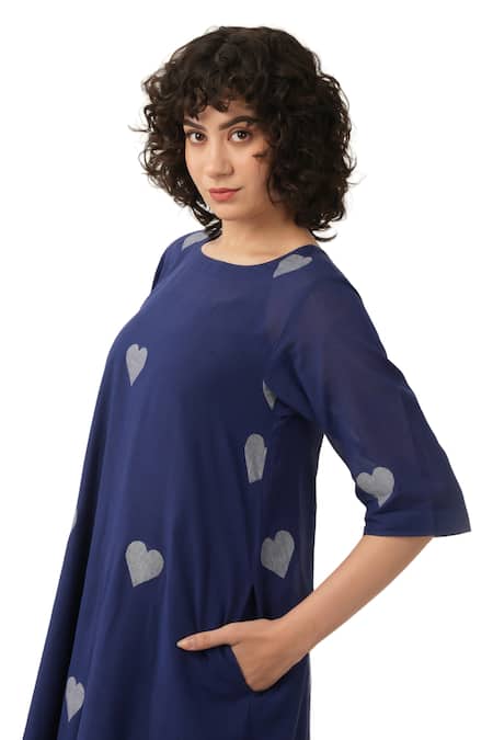 Buy_Khat_Blue Cotton Square Neck Handwoven Heart Pattern Kurta Set 