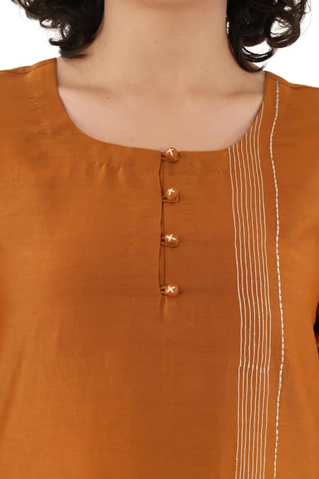 Buy_Khat_Orange Chanderi Silk Embroidery Round Neck Straight Kurta Set _Online_at_Aza_Fashions