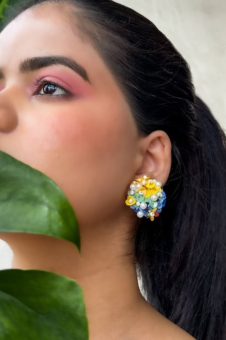 KIHOY Daffodil Sequin Embroidered Earrings 