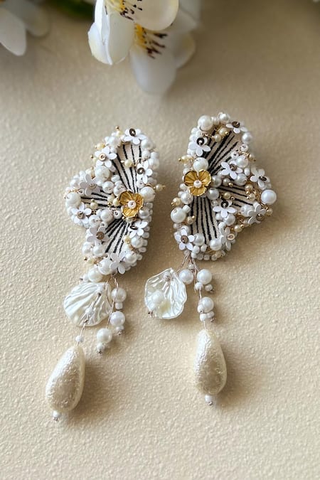 KIHOY Gajra Hand Painted Earrings 