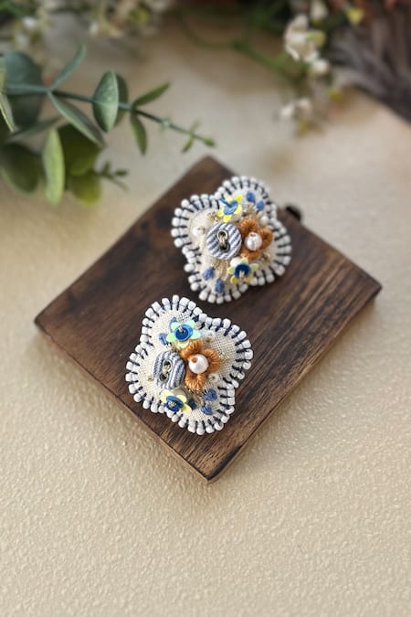 KIHOY Craddle Hand Embroidered Stud Earrings 