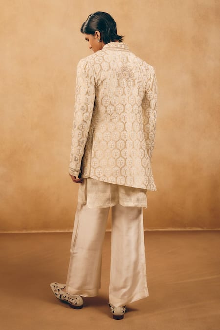 Mukti And Kavith Casa Hexagon Embroidered Jacket & Kurta Set 