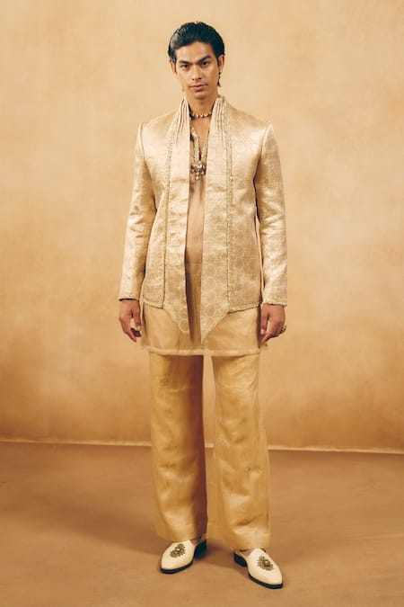 Mukti And Kavith Casa Geometric Pattern Jacket & Kurta Set