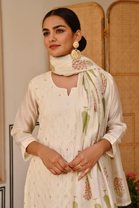 Buy Karaj Jaipur Cream Chanderi, Cotton Embroidery Thread Kurta Set Online at Aza Fashions Buy_Karaj Jaipur_Cream Chanderi, Cotton Embroidery Thread Kurta Set_Online_at_Aza_Fashions