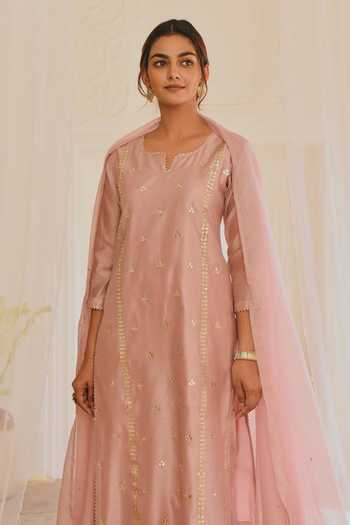 Shop_Karaj Jaipur_Pink Chanderi, Kota Doria, Cotton Patti Split V-neck Embroidered Kurta Set _Online_at_Aza_Fashions