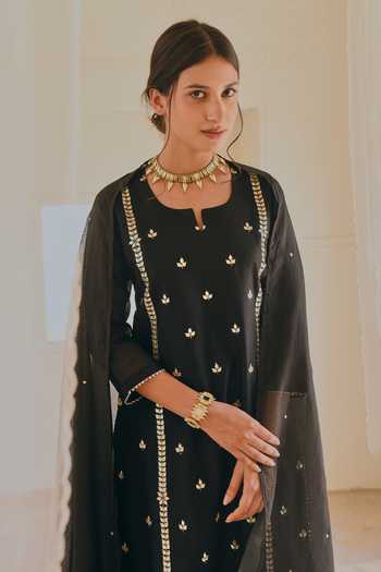 Buy Karaj Jaipur Black Cotton, Chanderi, Kota Doria Zari Keyhole Neck Embroidered Kurta Set Online at Aza Fashions Buy_Karaj Jaipur_Black Cotton, Chanderi, Kota Doria Zari Keyhole Neck Embroidered Kurta Set _Online_at_Aza_Fashions