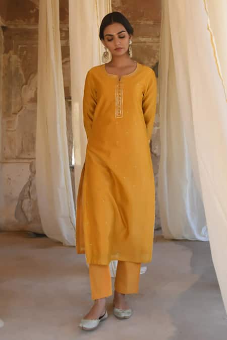 Karaj Jaipur Mustard Chanderi Kurta Set 