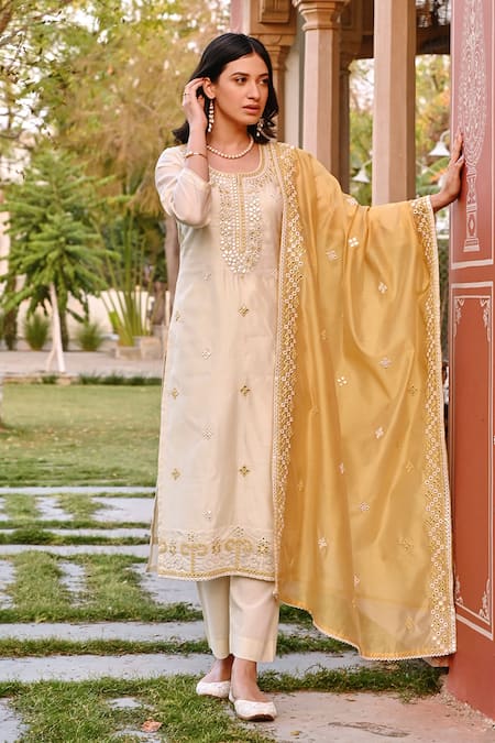 Karaj Jaipur Cream Embroidered Kurta Set 