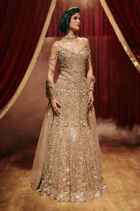 Buy_Roqa_Rose Gold Net Embroidery, Sequins, Stones Sweetheart Neck Elizabeth Lehenga Set _Online_at_Aza_Fashions