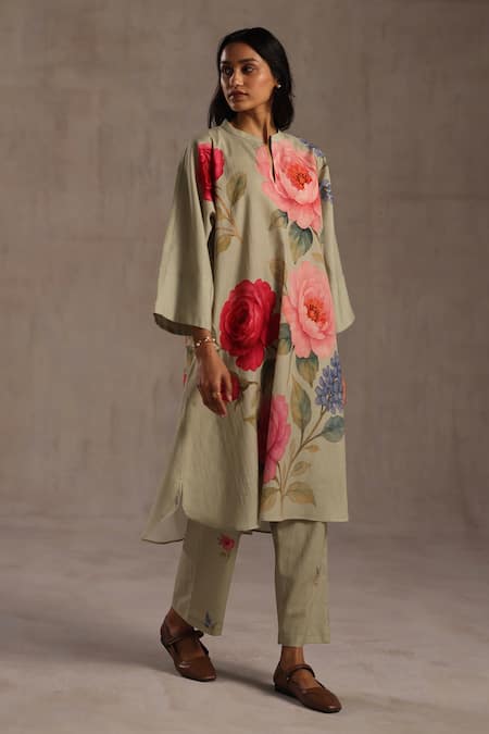 Roza_Pink Linen Mandarin Collar, Yes Lilibet Printed Kurta And Pant Set _Online_at_Aza_Fashions