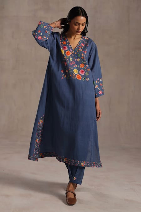 Roza Seraphina Printed Phiran Kurta & Pant Set 