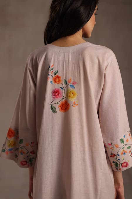 Roza_Pink Linen Embroidery V-neck, Yes Seraphina Printed Phiran Kurta And Pant Set _at_Aza_Fashions