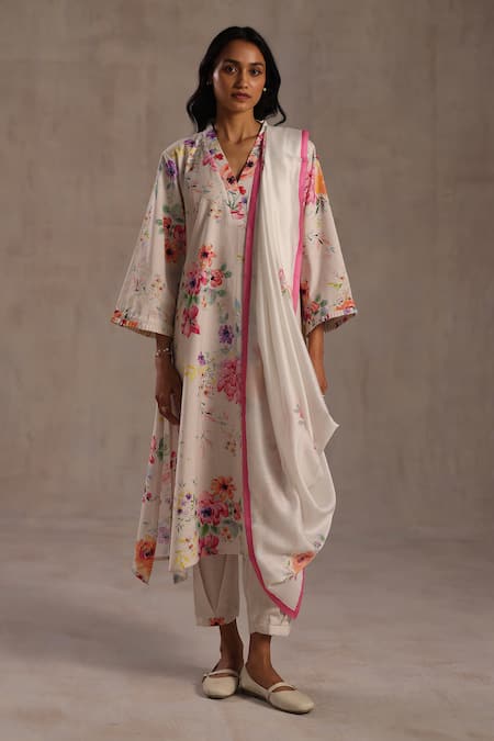 Roza Cordelia Printed Floral Linen Kurta & Pant Set 
