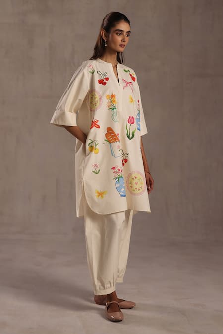 Buy Roza Ivory Linen Mandarin Collar, Yes Georgina Abstract Print Kurta And Pant Set Online at Aza Fashions Buy_Roza_Ivory Linen Mandarin Collar, Yes Georgina Abstract Print Kurta And Pant Set _Online_at_Aza_Fashions
