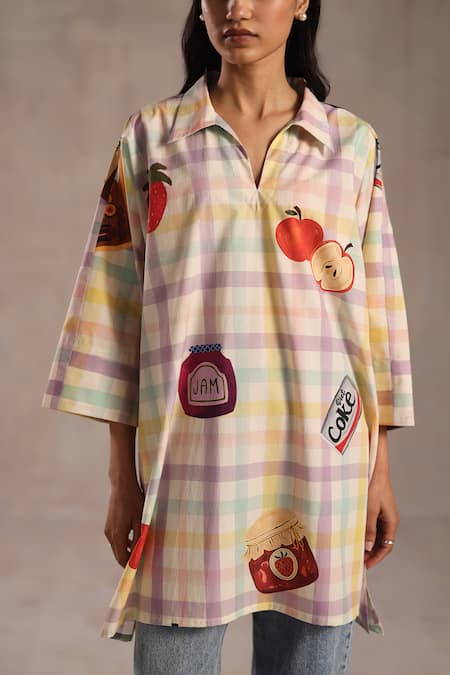 Roza_Multi Color Poplin Collared, Split V-neck Bakehouse Print Tunic _at_Aza_Fashions