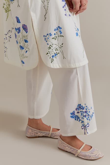 Upavita_Pink Cotton, Chanderi Block Print, Beads, Tassels Round Neck, Yes Kurta Set _at_Aza_Fashions