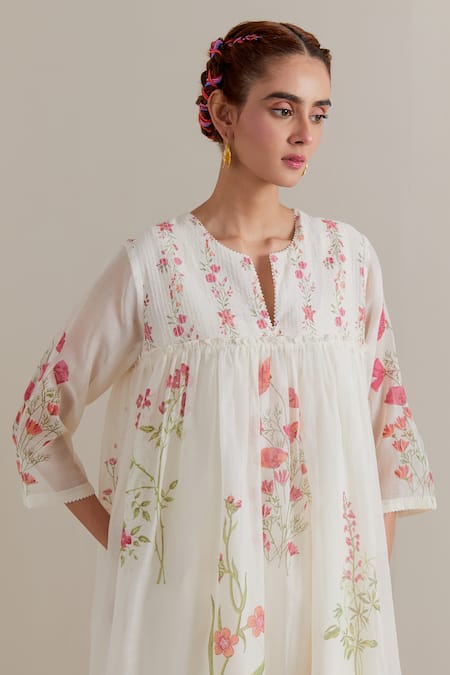 Upavita_Pink Cotton, Chanderi Beads, Tassels Round Neck, Yes Kurta Set _at_Aza_Fashions