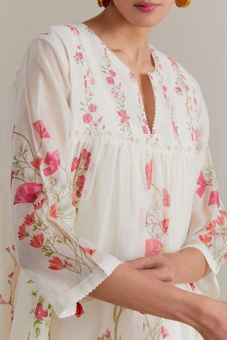 Buy_Upavita_Pink Cotton, Chanderi Beads, Tassels Round Neck, Yes Kurta Set 