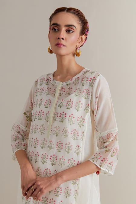 Upavita_Pink Cotton, Chanderi Lace, Beads, Tassels Round Neck Printed Kurta Set _at_Aza_Fashions