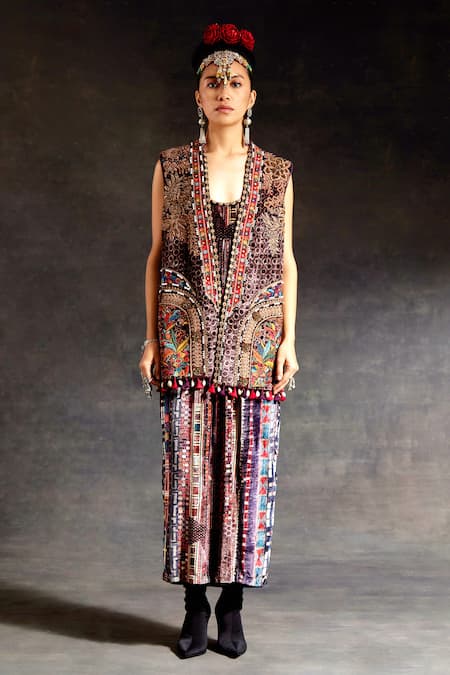 Aseem Kapoor Ruhi Embroidered Velvet Jacket & Dress Set 