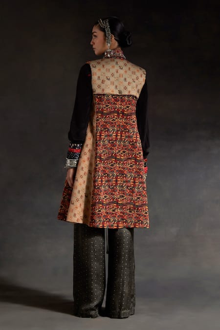 Aseem Kapoor Hina Printed Trench Coat & Trouser Set 