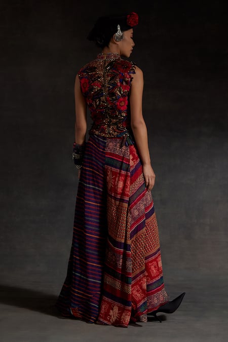 Aseem Kapoor Inaq Embroidered Top & Printed Skirt Set 