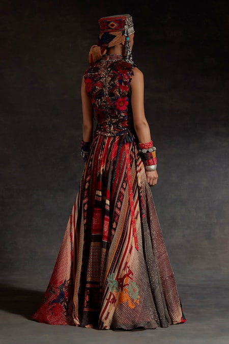 Aseem Kapoor Inaq Embroidered Top & Layered Skirt Set 