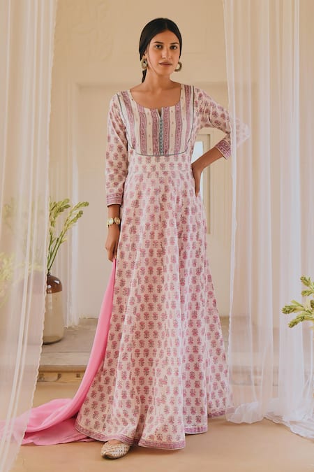 Karaj Jaipur White Block Print Anarkali Set 