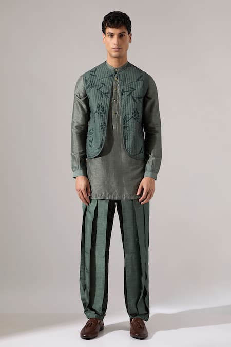 Son Of A Noble Snob Aubrey Quilted Bundi & Kurta Set 