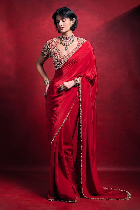 Tamanna Punjabi Kapoor Saree With Floral Embroidered Blouse 