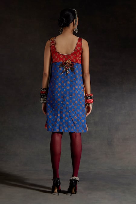 Aseem Kapoor Mehru Resham Embroidered Dress 