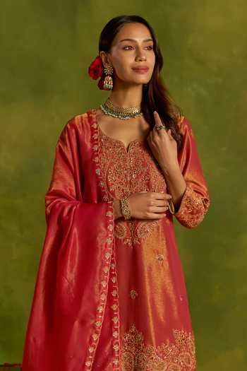 Buy_Kritika Dawar_Coral Tissue Embroidery, Zari Zubeida Hand Short Kurta Sharara Set 