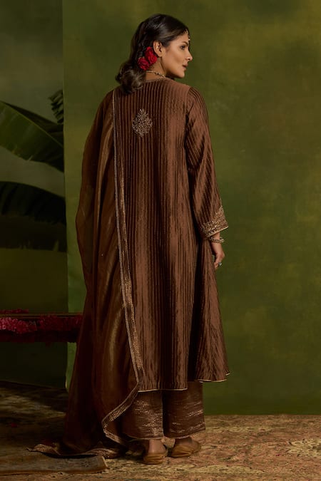 Kritika Dawar Mehrunisa Hand Embroidered Jacket Kurta Set 