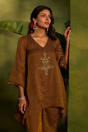 Shop_Kritika Dawar_Brown Chanderi, Tissue Embroidery, Tassels Sitara Asymmetric Kurta And Pant Set _Online_at_Aza_Fashions