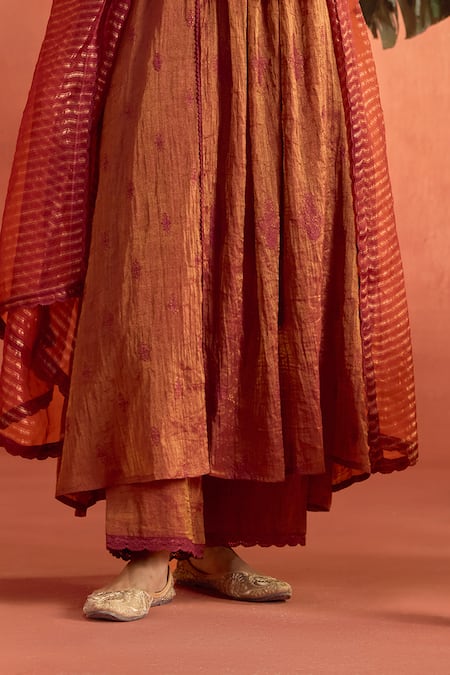 Buy_Kritika Dawar_Magenta Chanderi, Tissue, Silk Organza Gulnaaz Thread A-line Kurta Set _Online_at_Aza_Fashions