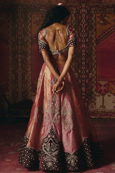 Aditi Gupta Floral & Geometric Embroidered Lehenga Set 