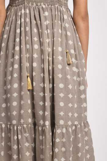 Jayati Goenka_Grey Cotton Tassels Square Neck Strappy Kashish Printed Anarkali And Pant Set _Online_at_Aza_Fashions