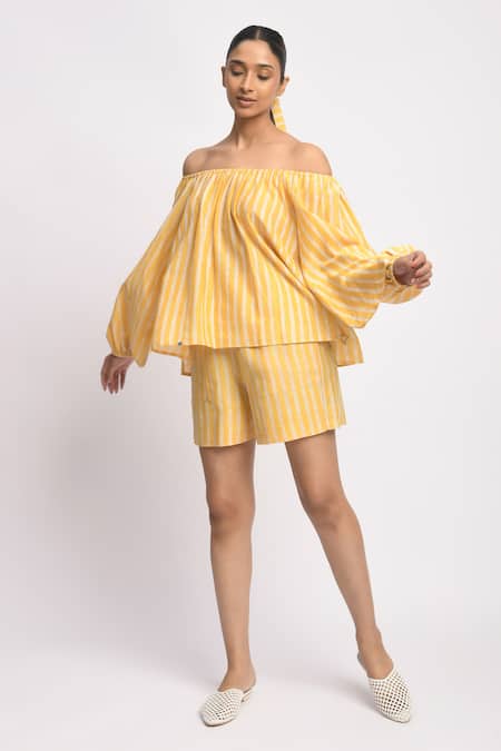 Shop_JAYATI GOENKA_Yellow Cotton, Chanderi Silk Off-shoulder Sandy Printed Top And Shorts Set _Online_at_Aza_Fashions