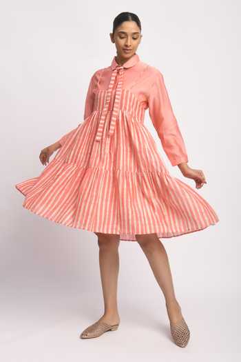 Buy_JAYATI GOENKA_Pink Silk, Cotton, Chanderi Tassels Collared City Printed Dress With Shirt 