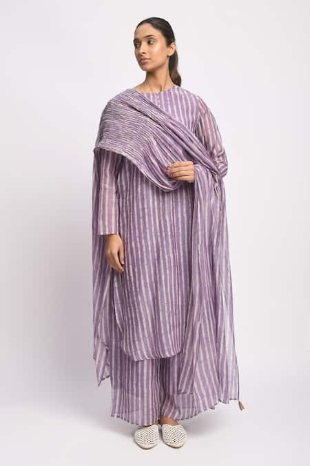 JAYATI GOENKA_Purple , Silk, Silk, , Printed Kurta Set _at_Aza_Fashions