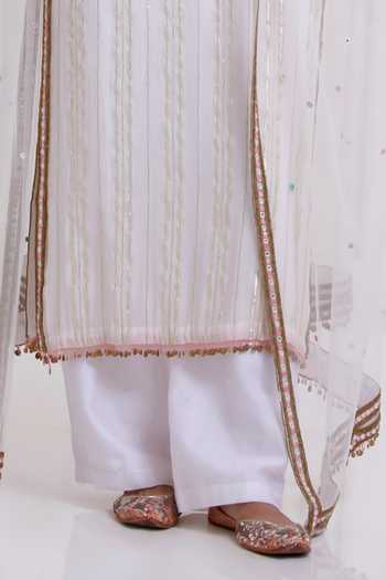 Buy_Surily G_Gold Chanderi, Net Sequins, Zari, Gota Patti V-neck, Yes Kurta Set _Online_at_Aza_Fashions