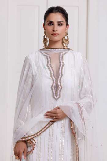 Shop_Surily G_Gold Chanderi, Net Sequins, Zari, Gota Patti V-neck, Yes Kurta Set _Online_at_Aza_Fashions