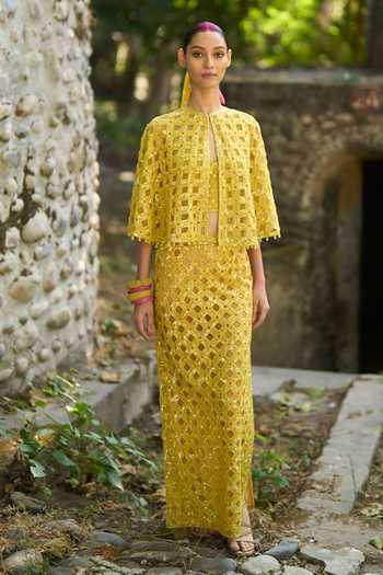 Buy Surily G Yellow Organza Cut Work Embroidered Cape And Skirt Set Online at Aza Fashions Buy_Surily G_Yellow Organza Cut Work Embroidered Cape And Skirt Set _Online_at_Aza_Fashions